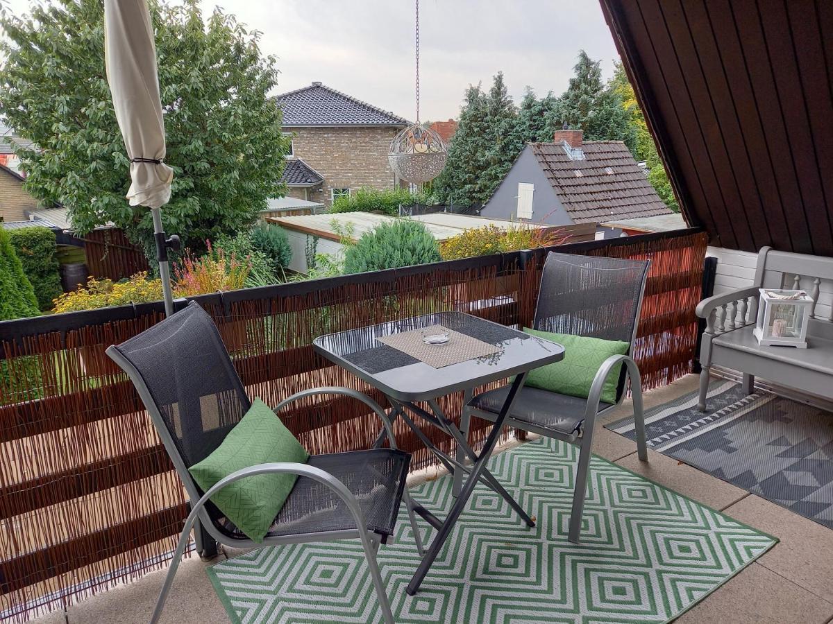 Ferien Zwischen Den Meeren Juebek Exterior photo